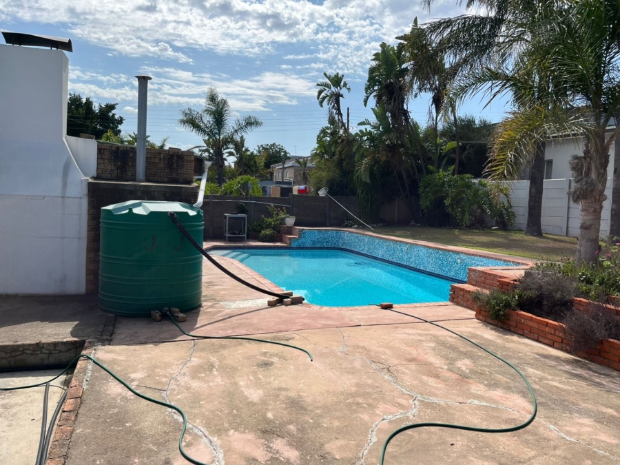 4 Bedroom Property for Sale in Manor Heights Eastern Cape